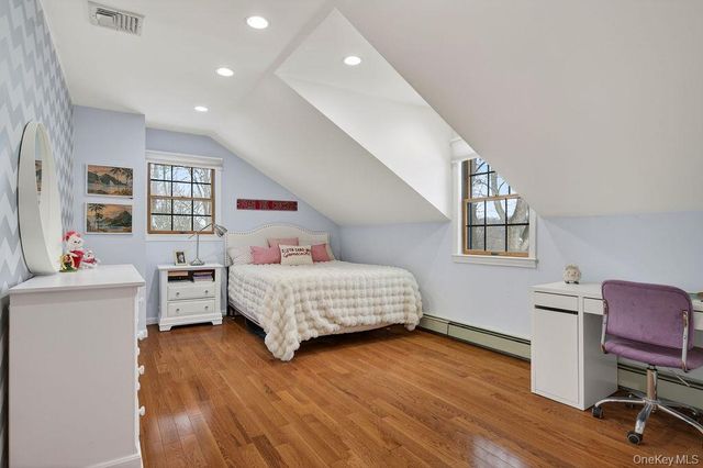 175 Palmer Lane, Thornwood, NY 10594