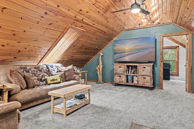 11669 Dellwood Road, Stillwater, MN 55082