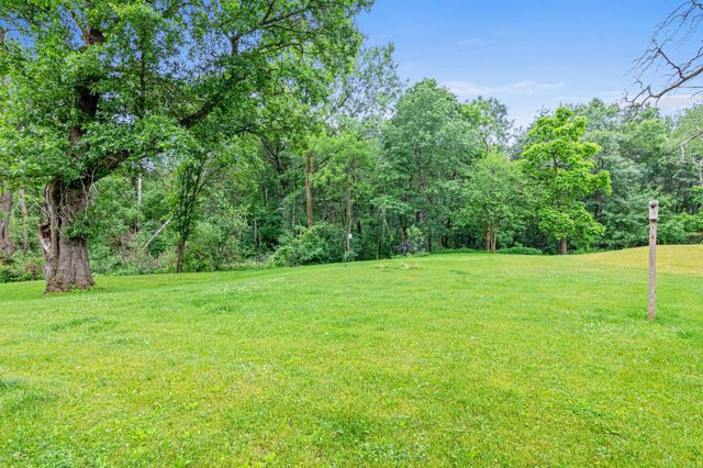 11669 Dellwood Road, Stillwater, MN 55082