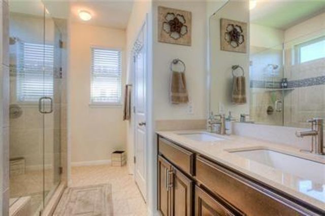 3240 E Whitestone BLVD 17, Cedar Park, TX 78613