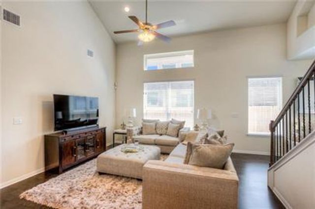 3240 E Whitestone BLVD 17, Cedar Park, TX 78613