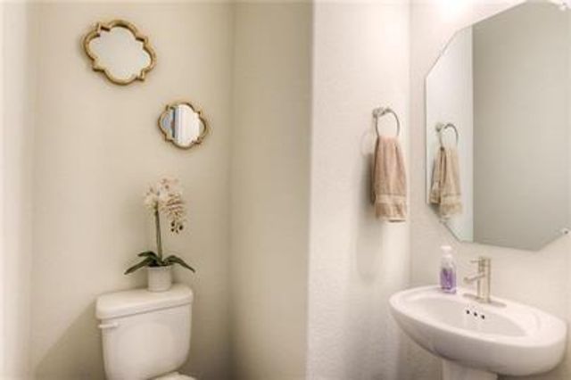 3240 E Whitestone BLVD 17, Cedar Park, TX 78613