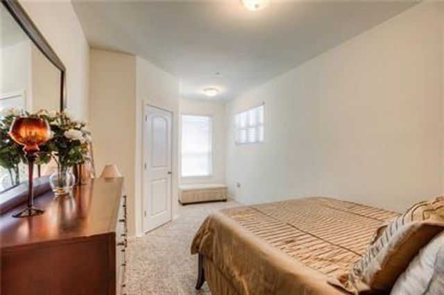 3240 E Whitestone BLVD 17, Cedar Park, TX 78613