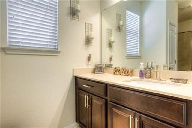 3240 E Whitestone BLVD 17, Cedar Park, TX 78613