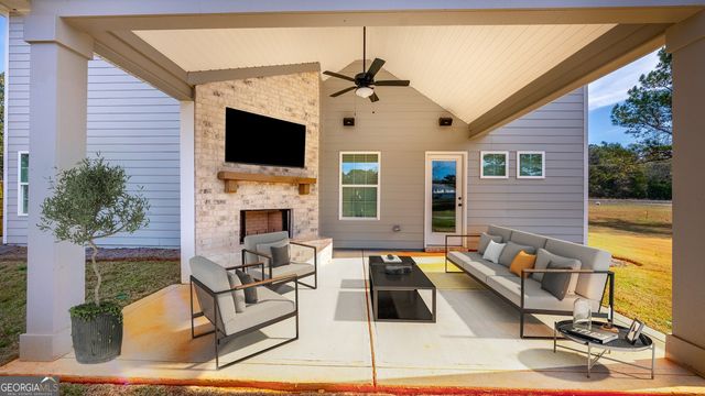 575 Mountain View Road 17B, Hamilton, GA 31811