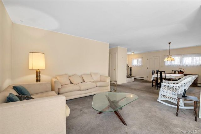 450 Chestnut Lane, East Meadow, NY 11554