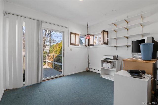 450 Chestnut Lane, East Meadow, NY 11554