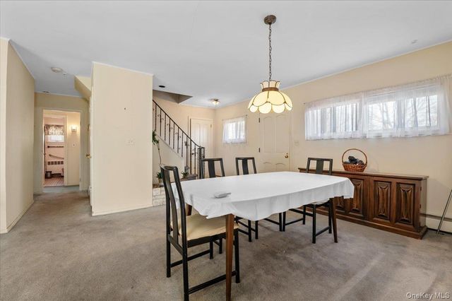 450 Chestnut Lane, East Meadow, NY 11554