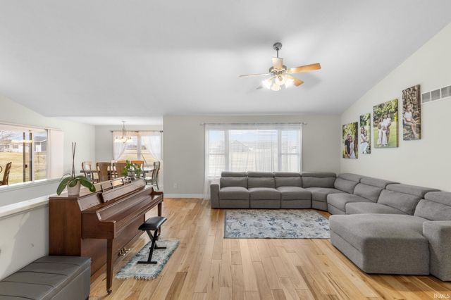 57318 Garnet Lane, Goshen, IN 46528