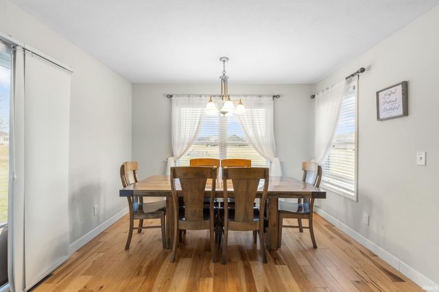 57318 Garnet Lane, Goshen, IN 46528