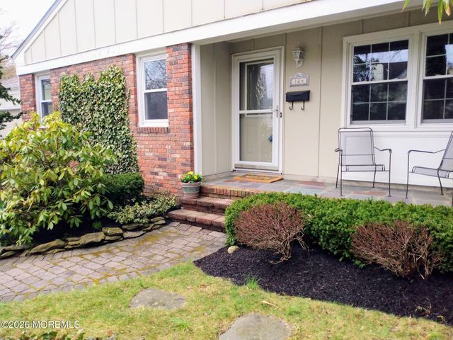 104 E Washington Avenue, Atlantic Highlands, NJ 07716