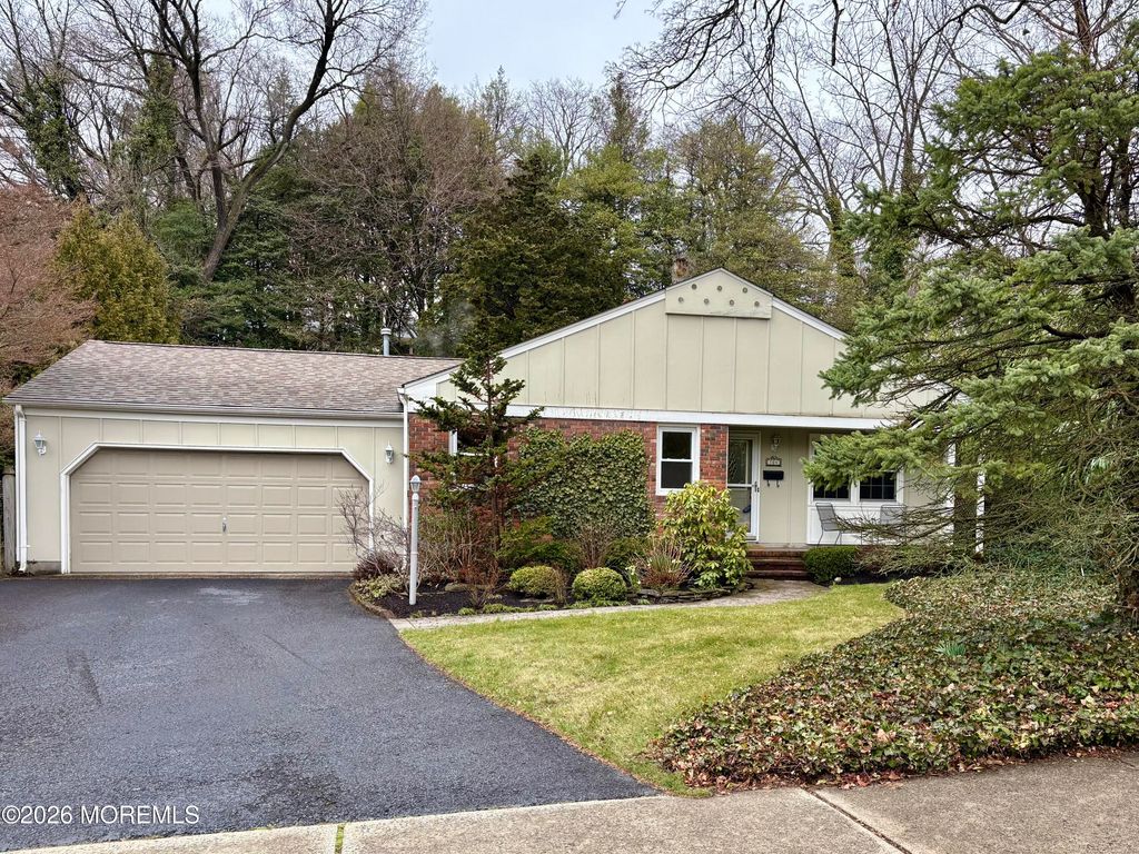 104 E Washington Avenue, Atlantic Highlands, NJ 07716