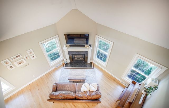 451 Falley Dr, Westfield, MA 01085