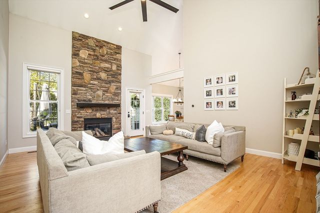 451 Falley Dr, Westfield, MA 01085