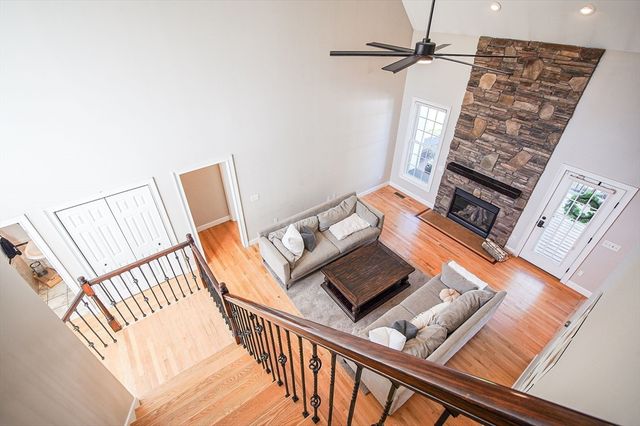 451 Falley Dr, Westfield, MA 01085
