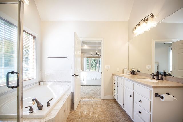 451 Falley Dr, Westfield, MA 01085