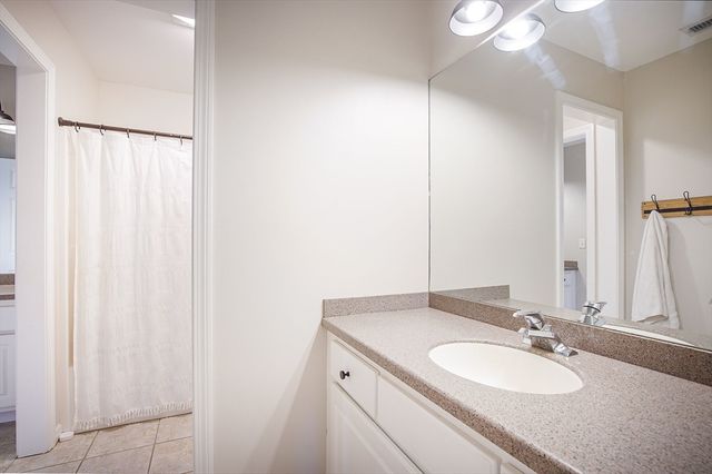 451 Falley Dr, Westfield, MA 01085