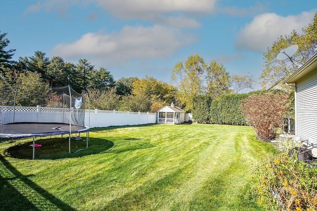 451 Falley Dr, Westfield, MA 01085