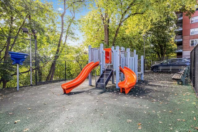 11 Balint Drive 648, Yonkers, NY 10710