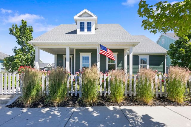 5193 W SPLIT ROCK DR, South Jordan, UT 84009