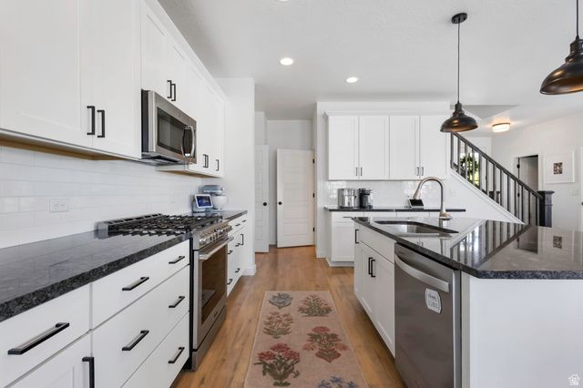 5193 W SPLIT ROCK DR, South Jordan, UT 84009