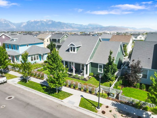 5193 W SPLIT ROCK DR, South Jordan, UT 84009