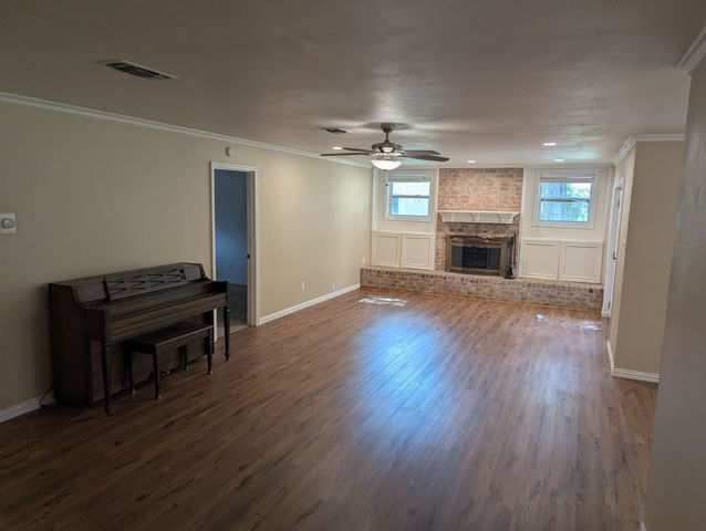 2908 Ashbury Drive, Arlington, TX 76015