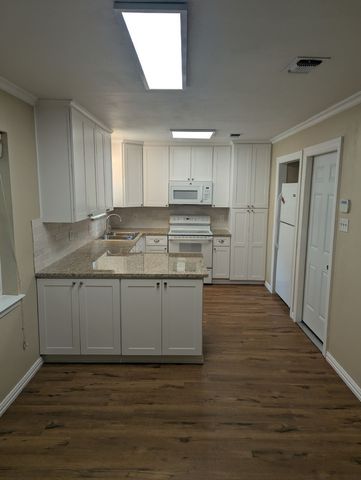 2908 Ashbury Drive, Arlington, TX 76015