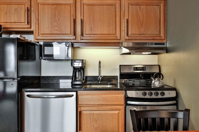 228 East Mountain Road 255 II, Killington, VT 05751