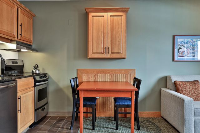 228 East Mountain Road 255 II, Killington, VT 05751