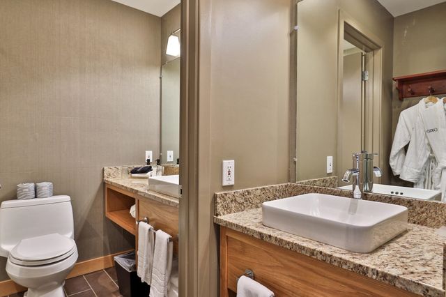 228 East Mountain Road 255 II, Killington, VT 05751