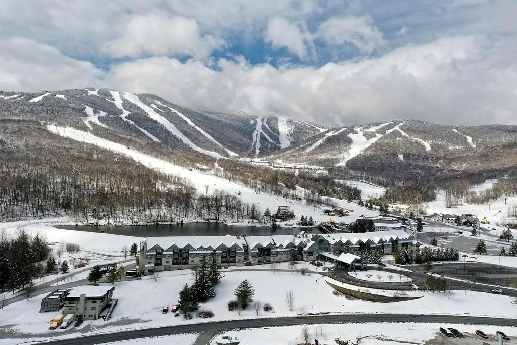 228 East Mountain Road 255 II, Killington, VT 05751