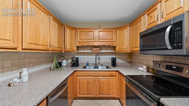 512 Corte Sol NA, Fountain, CO 80817