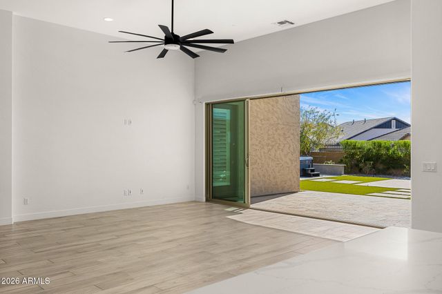 8125 E Jaeger Street, Mesa, AZ 85207