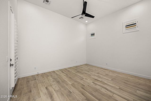 8125 E Jaeger Street, Mesa, AZ 85207