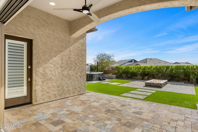 8125 E Jaeger Street, Mesa, AZ 85207