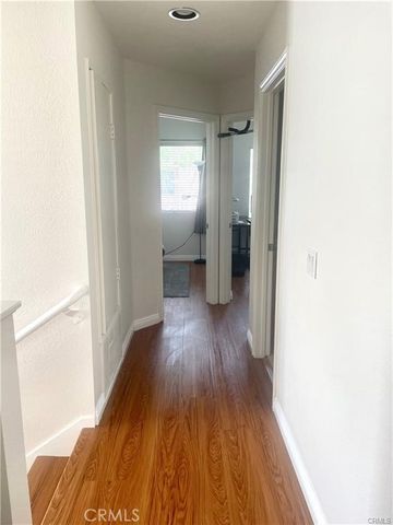 98 Almador, Irvine, CA 92614