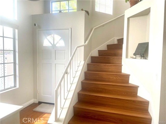 98 Almador, Irvine, CA 92614