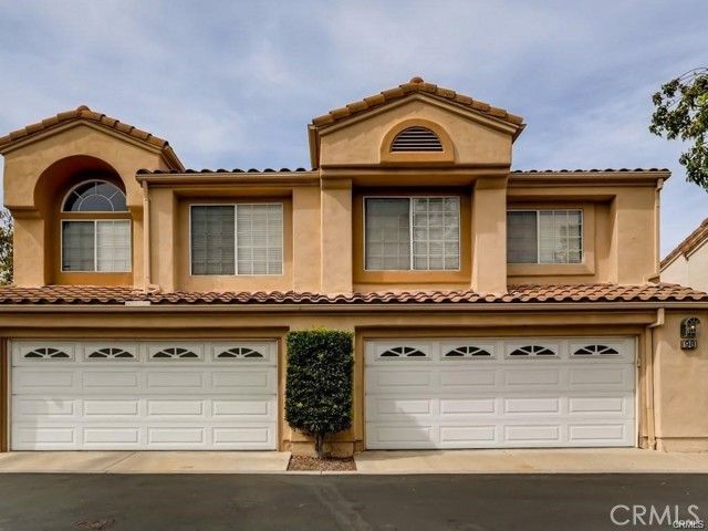 98 Almador, Irvine, CA 92614