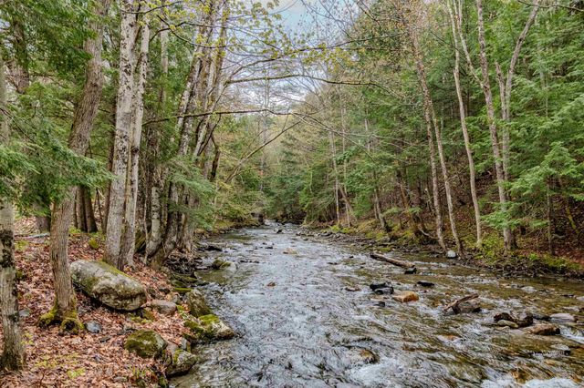 269 Route 25C, Piermont, NH 03779