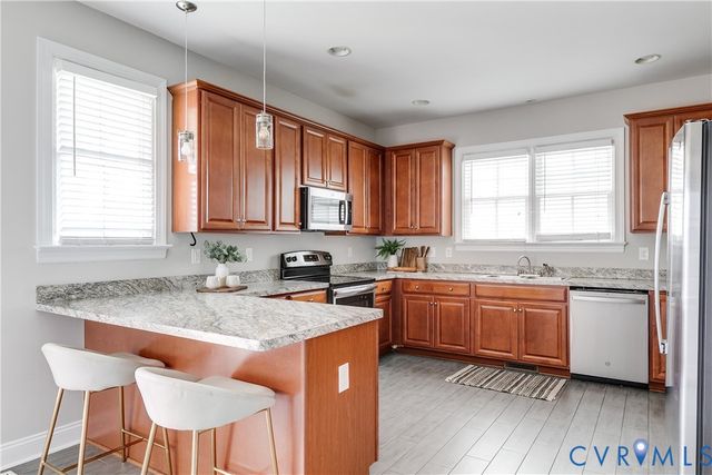 1007 N 27th St, Richmond, VA 23223