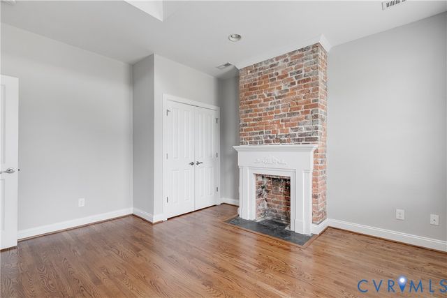 1007 N 27th St, Richmond, VA 23223