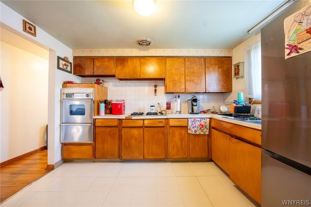 142 Esser Avenue, Buffalo, NY 14207