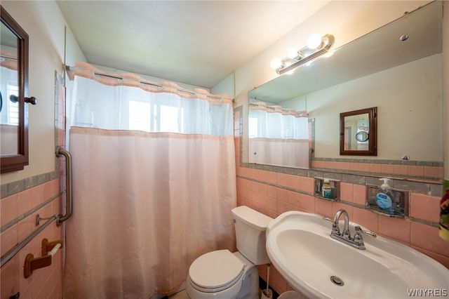 142 Esser Avenue, Buffalo, NY 14207
