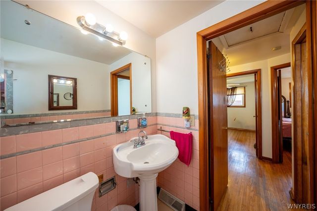 142 Esser Avenue, Buffalo, NY 14207