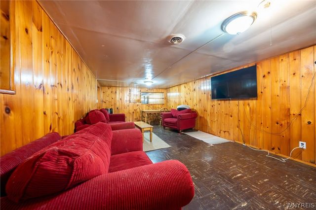 142 Esser Avenue, Buffalo, NY 14207