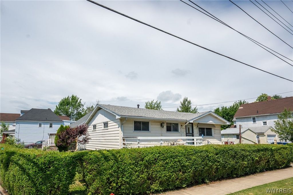 142 Esser Avenue, Buffalo, NY 14207