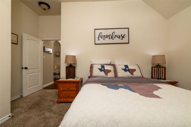 101 Lyndsey Court, Boyd, TX 76023