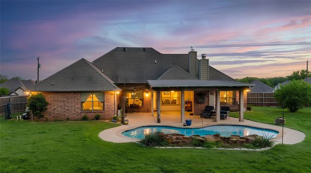 101 Lyndsey Court, Boyd, TX 76023