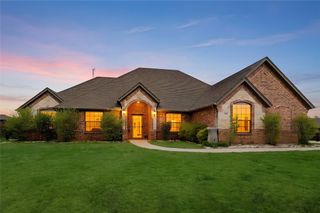 101 Lyndsey Court, Boyd, TX 76023